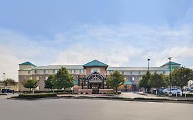 Holiday Inn Express Hotel&Suites Elk Grove Ctrl - Sacramento S, an IHG hotel